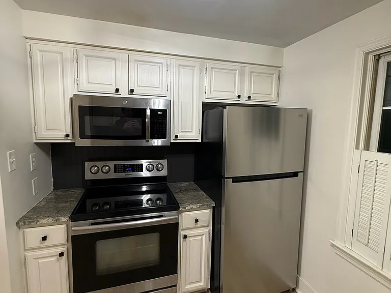 195 Scott Ln — Photo 5