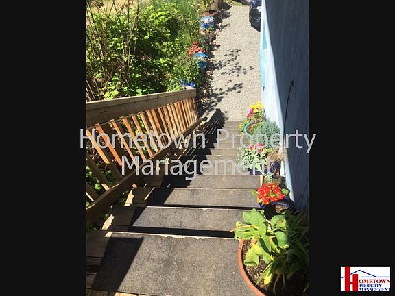 4th image of 9944 62nd Ave SE APT A