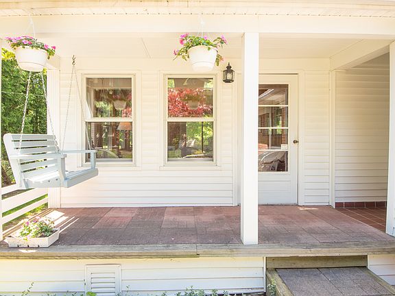 Side porch
