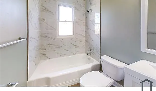33 Mitchell Ave — Photo 4