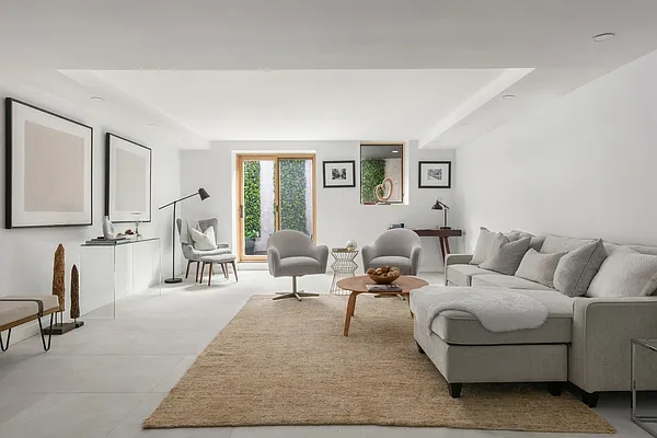 Sold by Douglas Elliman | media 14