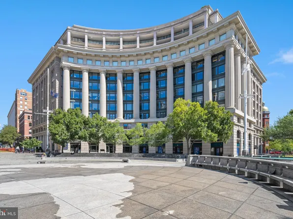 701 Pennsylvania Ave APT 1221, Washington, DC 20004