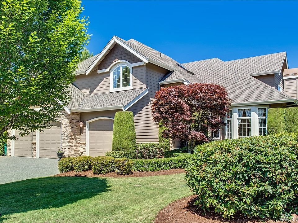 1st image of 20530 NE 24th Pl