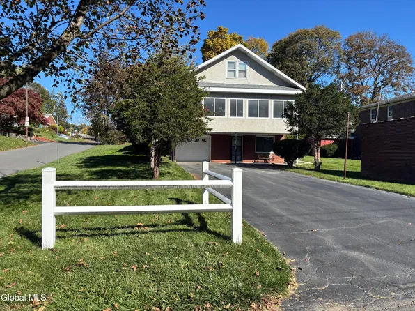 51 Winnie Street, Albany, NY 12208