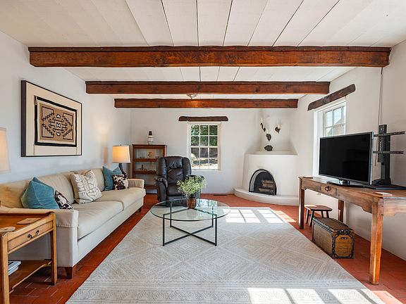 5th image of 440 Camino Hermosa