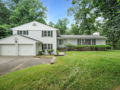 194 Sasco River Lane, Southport, CT, 06890