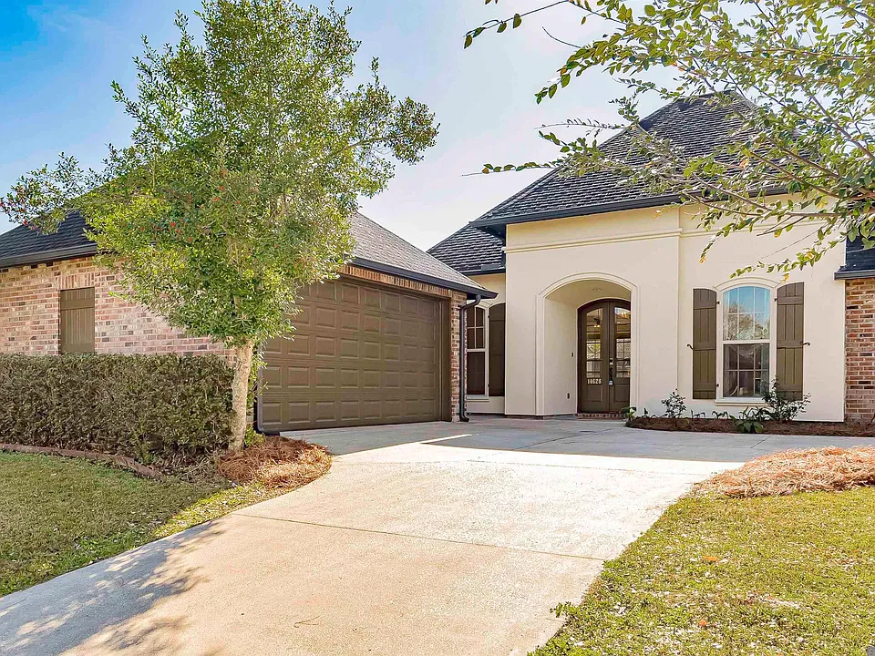 14628 Lake Town Dr