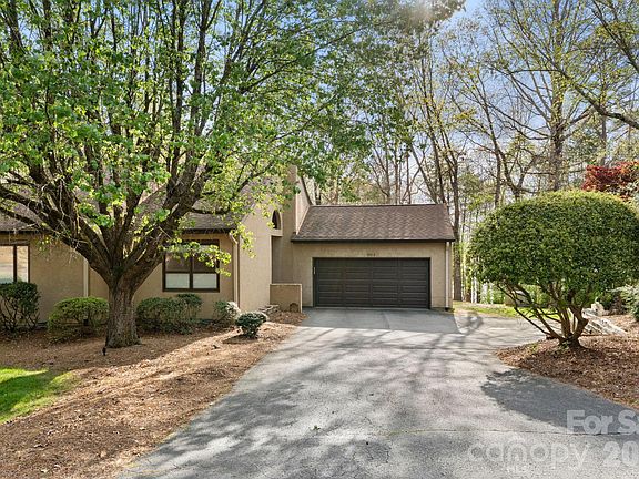 3rd image of 1955 Eastchester Dr
