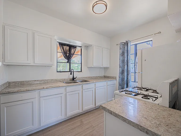 412 W 13th St, Tempe Az — Photo 8