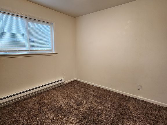 4th image of 2621 S Montana Ave #1