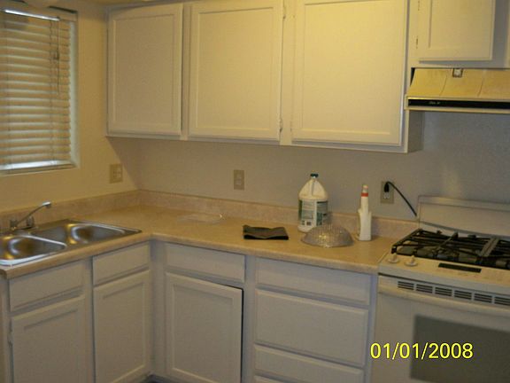 3rd image of 2112 N Treat Ave Unit 4