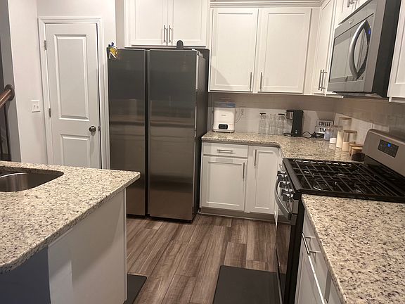 kitchen and appliances