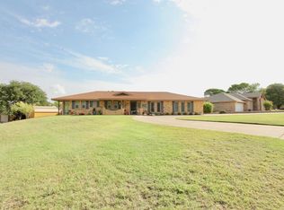 1 Coachmans Cir, Big Spring, TX 79720