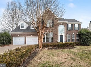 6 Newbury Dr, Stafford, VA 22556