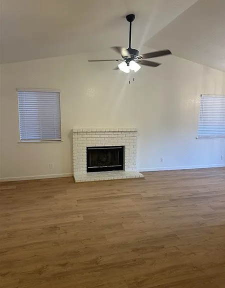 3580 Honeycreeper Dr — Photo 2