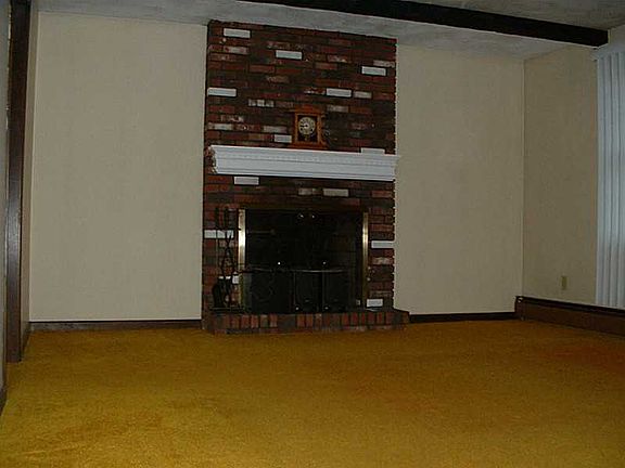 2nd image of 107 Lonsdale St