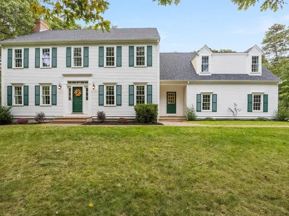 27 Wolf Hl, East Sandwich, MA 02537