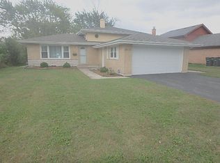 19117 Ada St, Lansing, IL 60438