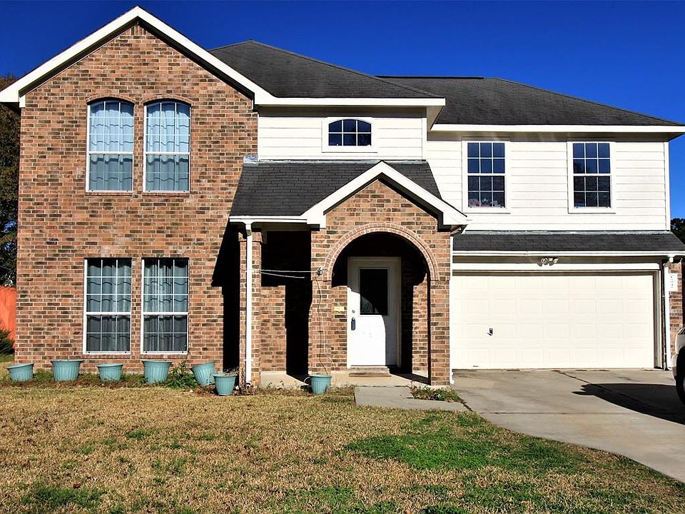 1st image of 13948 Buckskin Dr