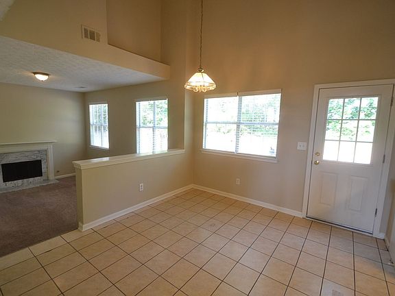 2nd image of 3669 Woodyhill Dr