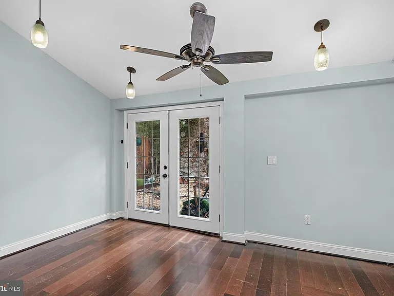 1201 Union Ave — Photo 15