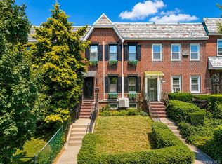 6613 Booth St, Rego Park, NY 11374