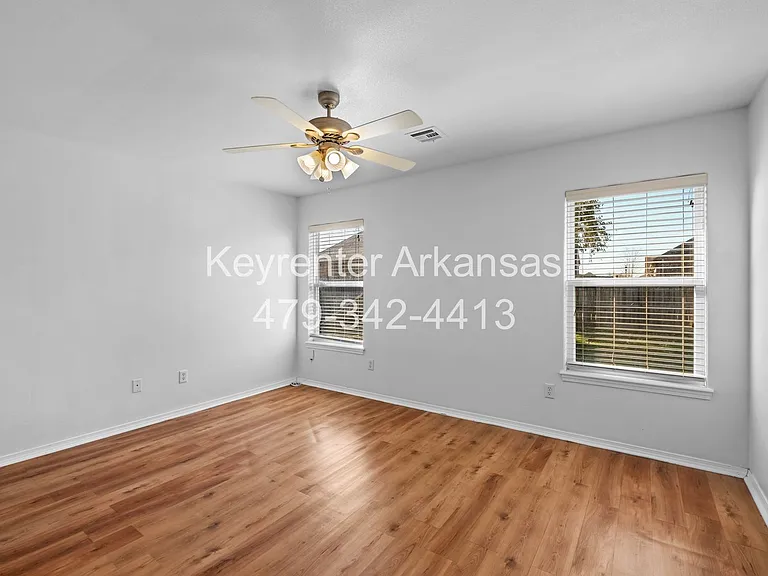 706 SW Sandrock Rd — Photo 14