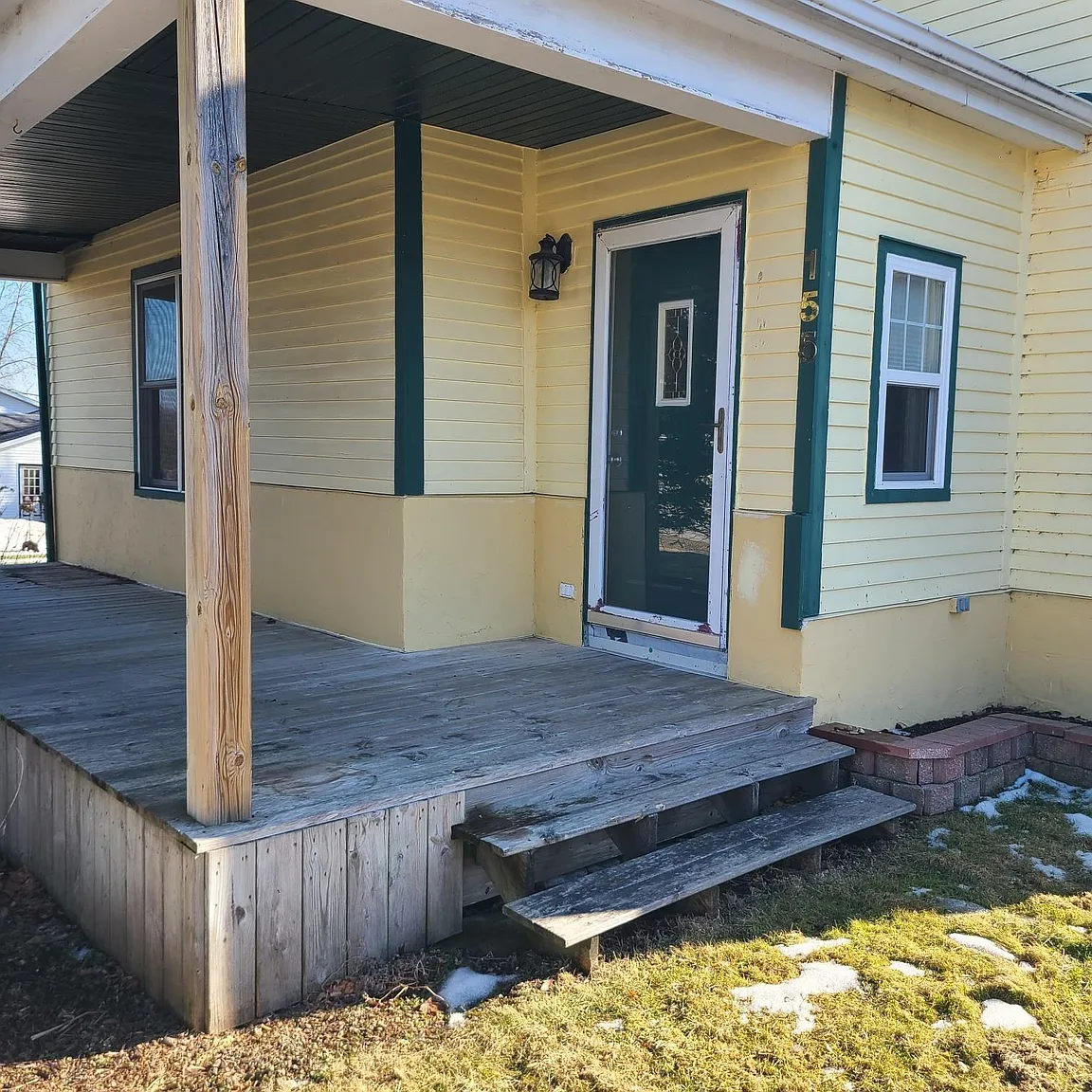 155 Main St photo 1