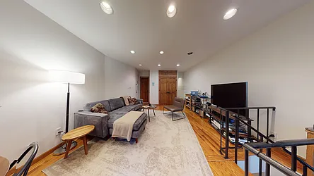 Rented by Bond New York