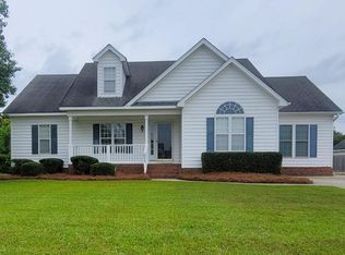 655 Carrington Ln, Winterville, NC 28590