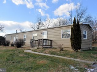 1445 Shields Rd, Saint Thomas, PA 17252