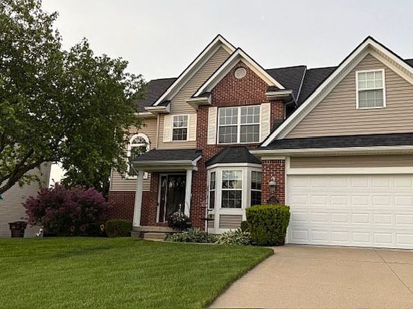 1023 Foxborough Dr