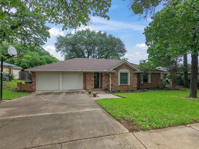 2920 Tangle Oaks Ct, Bedford, TX, 76021