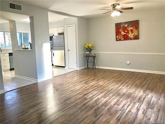 3rd image of 8221 Feather Ln