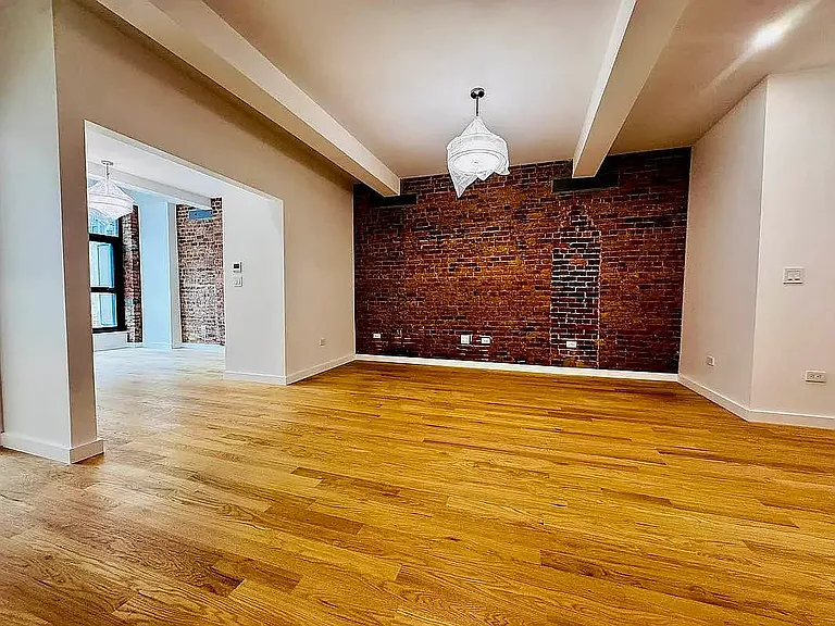 1015 6th Ave #2F — Photo 10