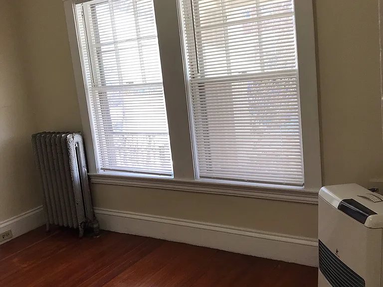 83 Mellen St #2 — Photo 8