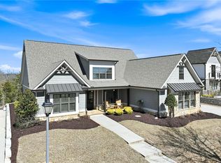 6878 S Bluff Ct, Gainesville, GA 30506