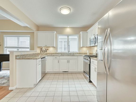 5th image of 726 Bel Arbor Trl
