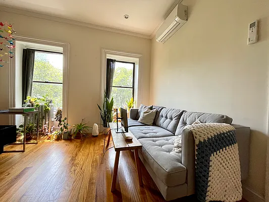 Rented by Silver Line Realty Group NY LLC | media 11