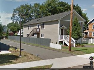 10 Camden St, Milford, CT 06461