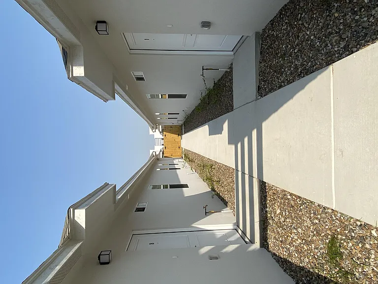 3416 Sahara Dr #3 — Photo 2