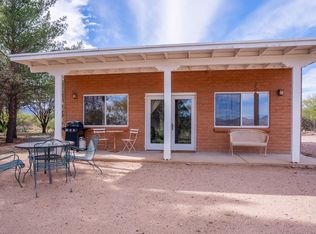 13 Neilsen Ln, Tubac, AZ 85646