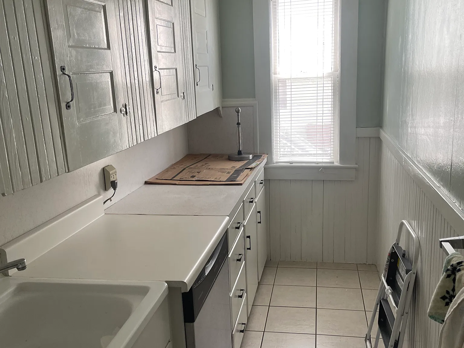 2 bed, 1100 sqft, $2,100 — Photo 1