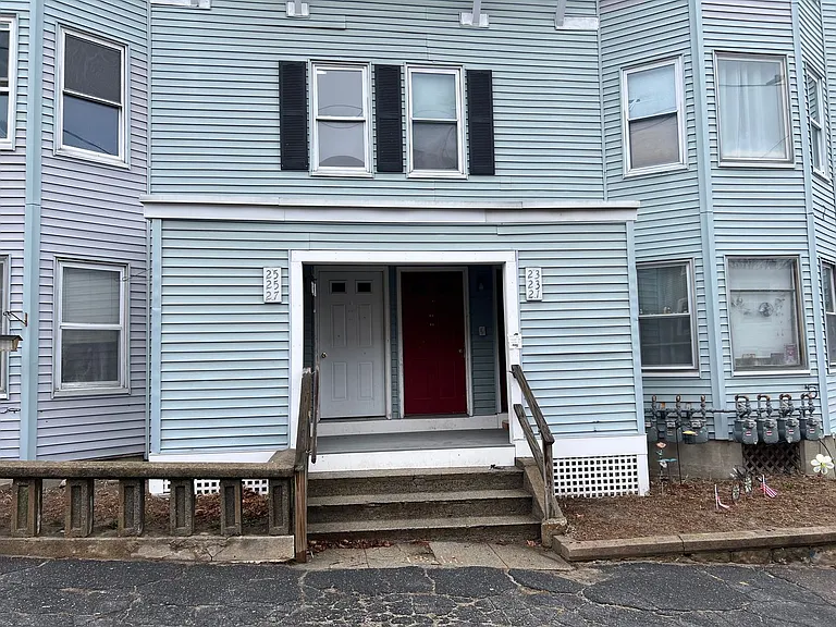 19-27 Granite St — Photo 1