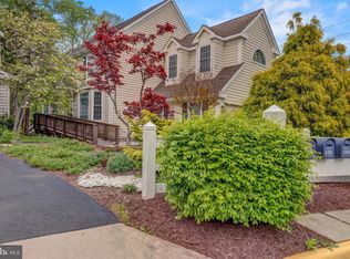 6306 Alderman Dr, Alexandria, VA 22315