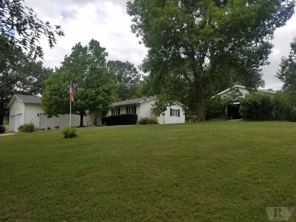 1258 N State Highway 96, Hamilton, IL 62341