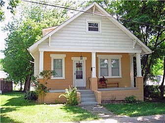 2nd image of 1003 Bellefonte Ave
