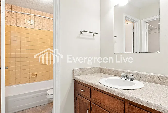 7239 63rd Ave E — Photo 10