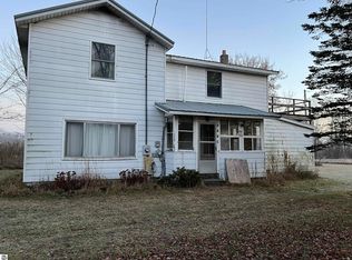 4445 E Colby Rd, Stanton, MI 48888