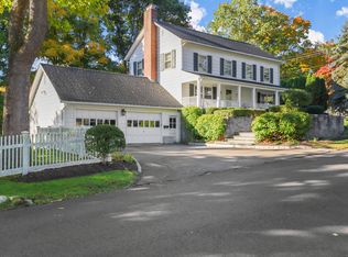 5 Down River Rd, New Canaan, CT 06840
